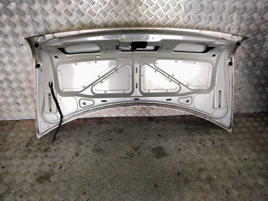 klapa pokrywa bagażnika nubira sedan