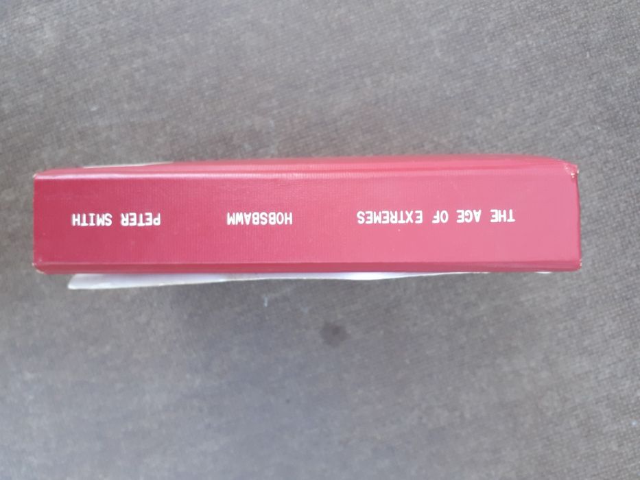 Livro The Age of Extremes de Eric Hobsbawn