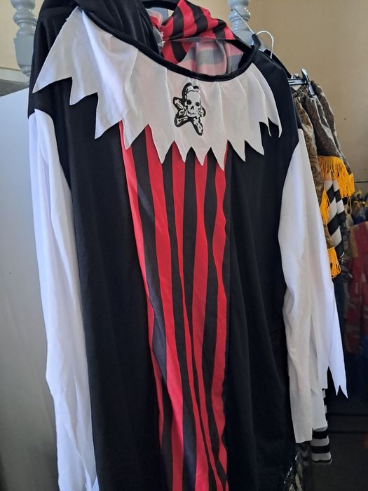 Varios trajes de carnaval