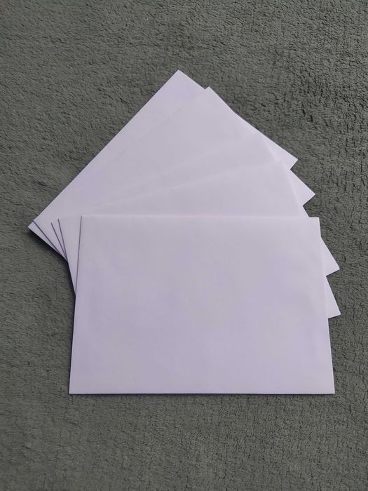 Koperta w kolorze liliowym