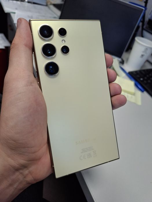 Samsung Galaxy S24 Ultra 12/256GB Faktura