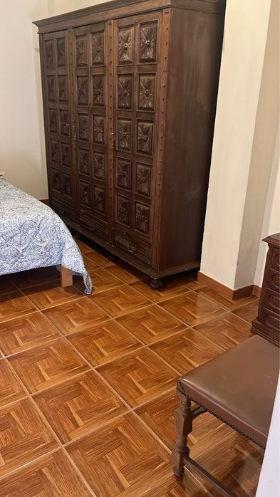 Arrenda se quarto