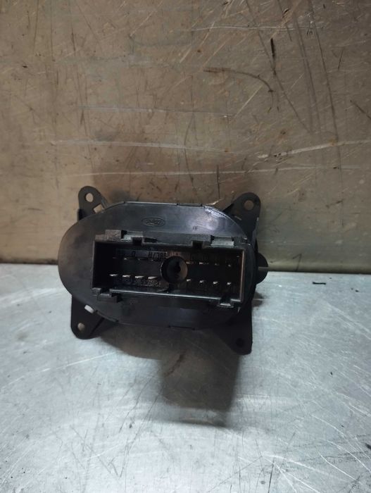 Comutador / Botão / interruptor de luzes FORD Transit Connect I YC1T13A024EB