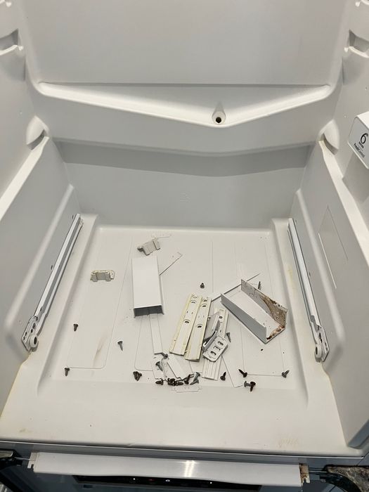 Холодильник встроенный  Whirlpool ART 963/A+/NF