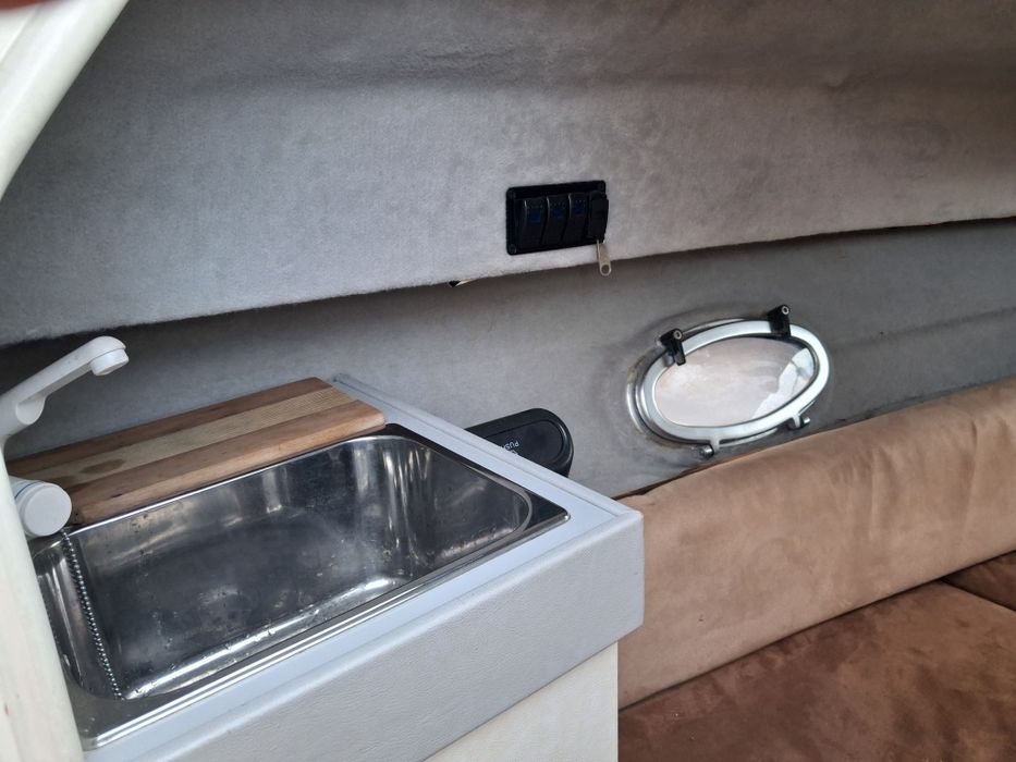 Czarter Motorówek Zalew Zegrzyński