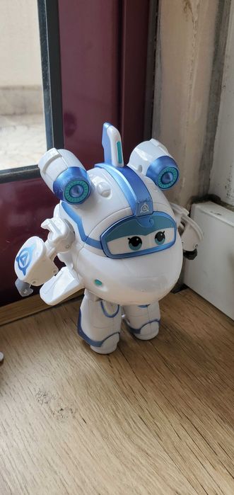Bonecos superwings
