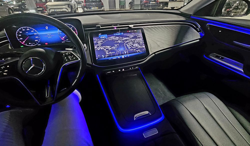 Mercedes-Benz E220 do ano 2024 novo modelo W214