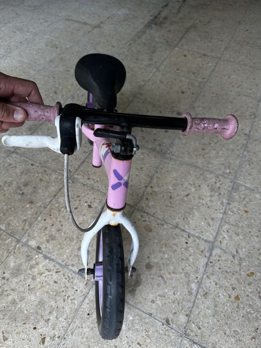 Bicicleta de criança de aprendizagem