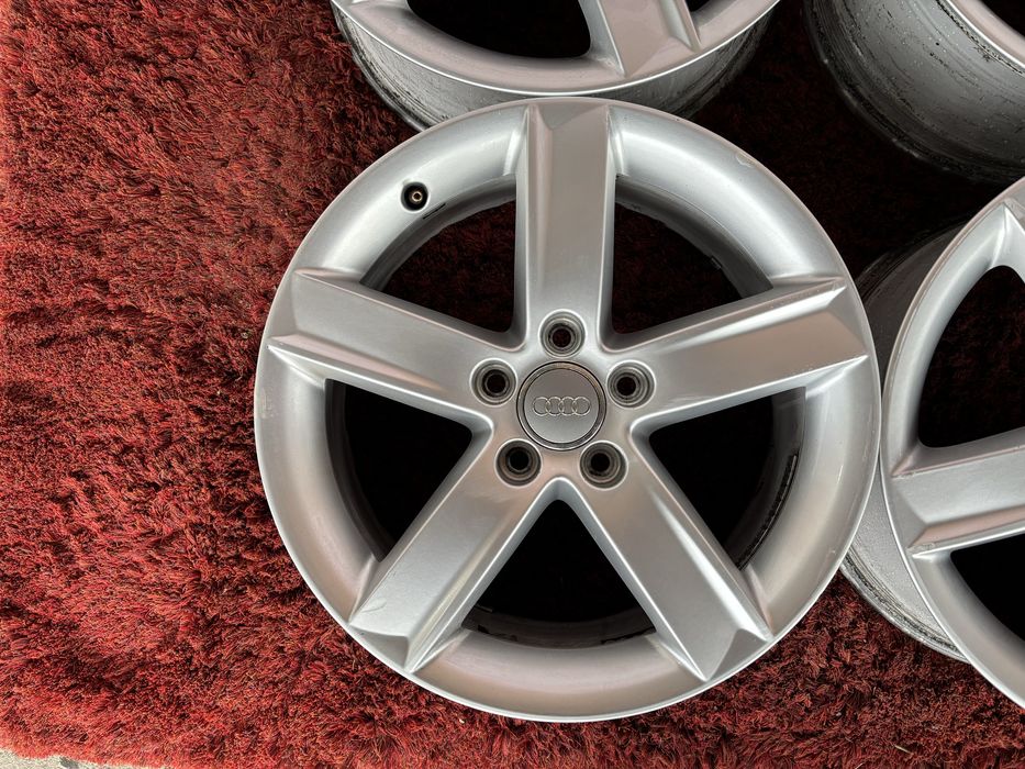 Original Audi A6 c6 a4 Volkswagen Seat Skoda R17 5x112