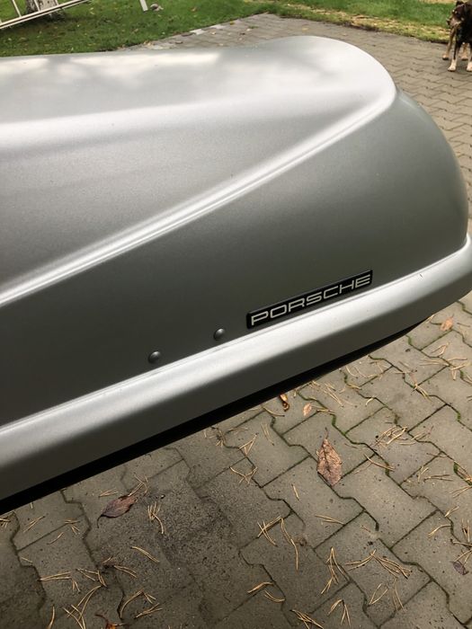 Box dachowy PORSCHE produkowany Thule