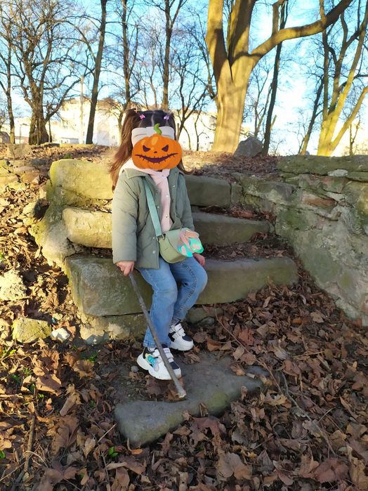 Куртка для дівчинки