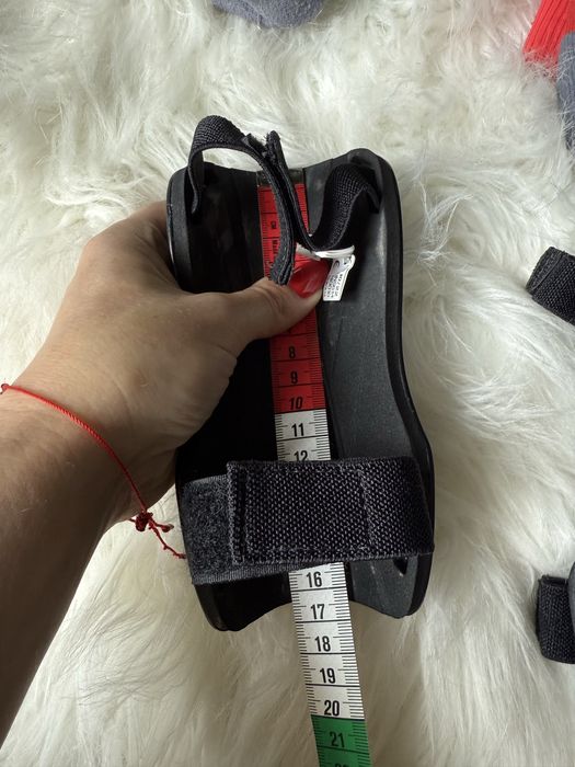 Ochraniacze Adidas skarpety piłkarskie rozm. 31-34