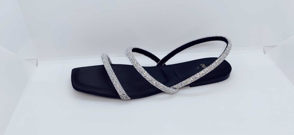 Босоніжки Босоножки со стразами Zara оригинал