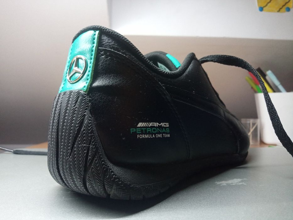 Buty Mercedes AMG Halówki