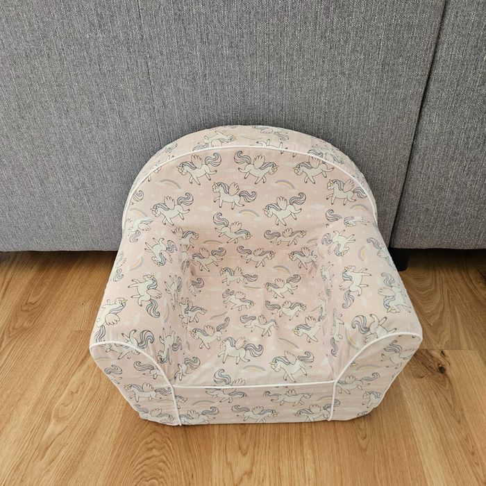 Fotel dla dziewczynki