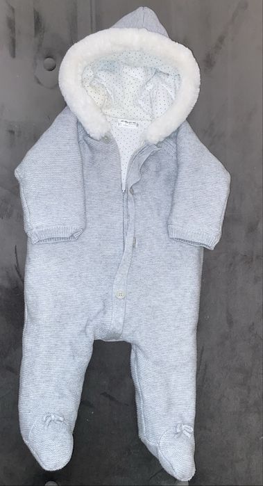 Комбінезон на немовлят