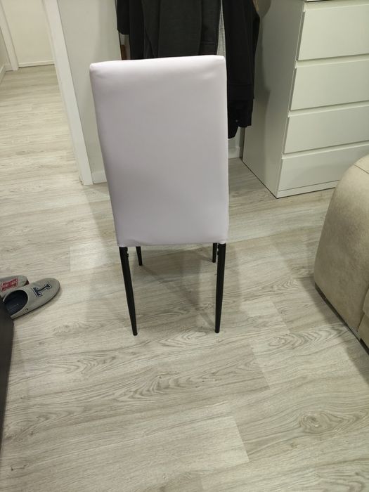 Mesa 120x75cm + cadeiras PARA DESPACHAR