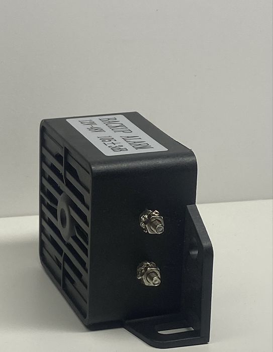 Автомобильный сигнал заднего хода 12-48V,