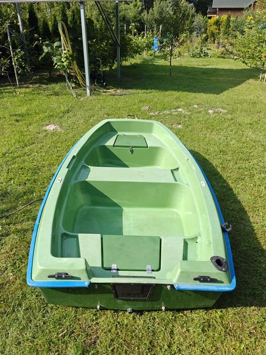 Łódka Kasia MILEX + wózek stan bdb