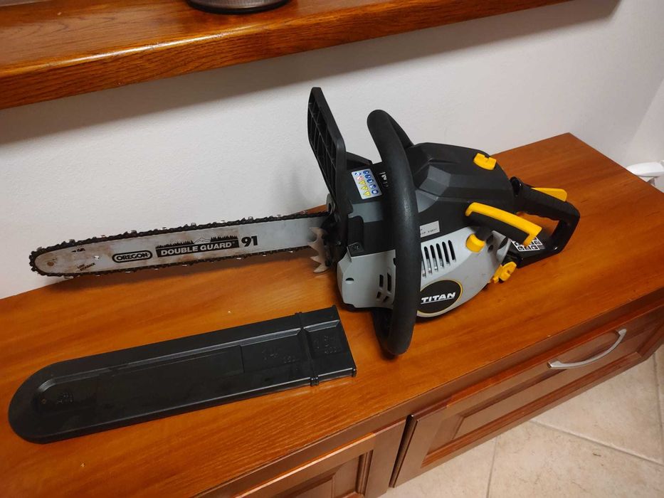 Piła spalinowa Pilarka TITAN 40cm LEKKA MOCNA