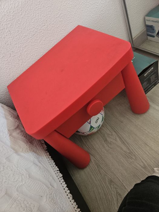 2 mesinhas cabeceira