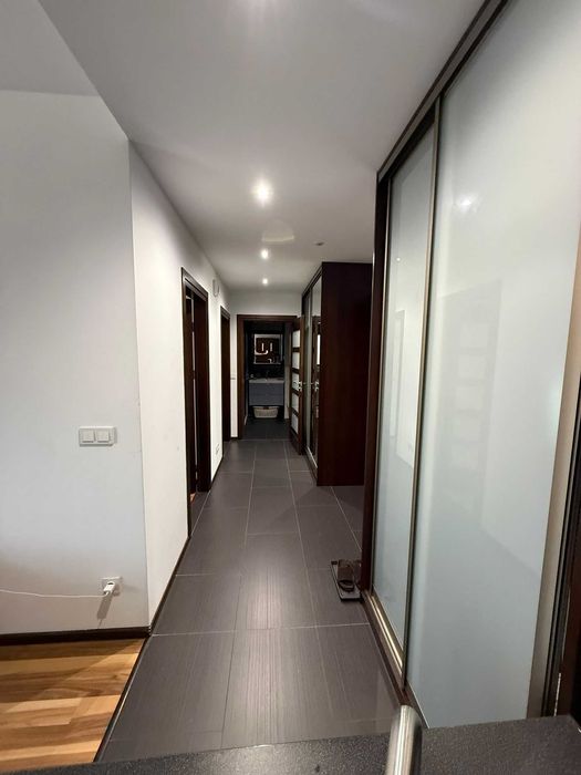 Przytulne 55 m² z widokiem na centrum + garaż | Gocławska 9