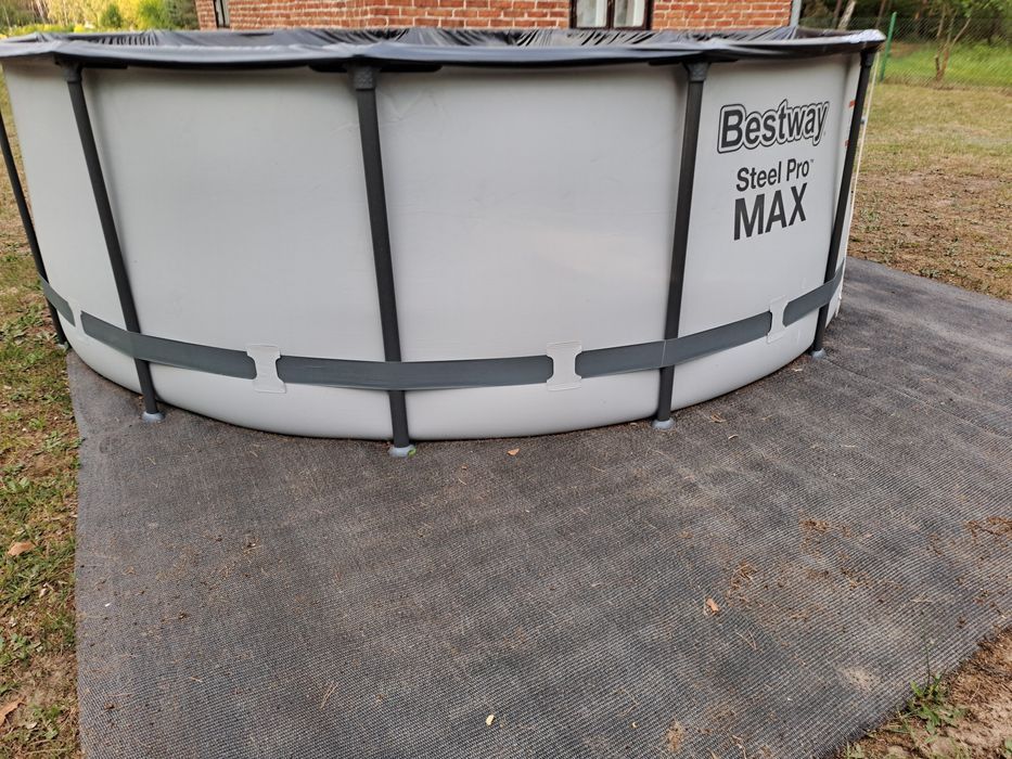 Basen Bestway stelażowy
