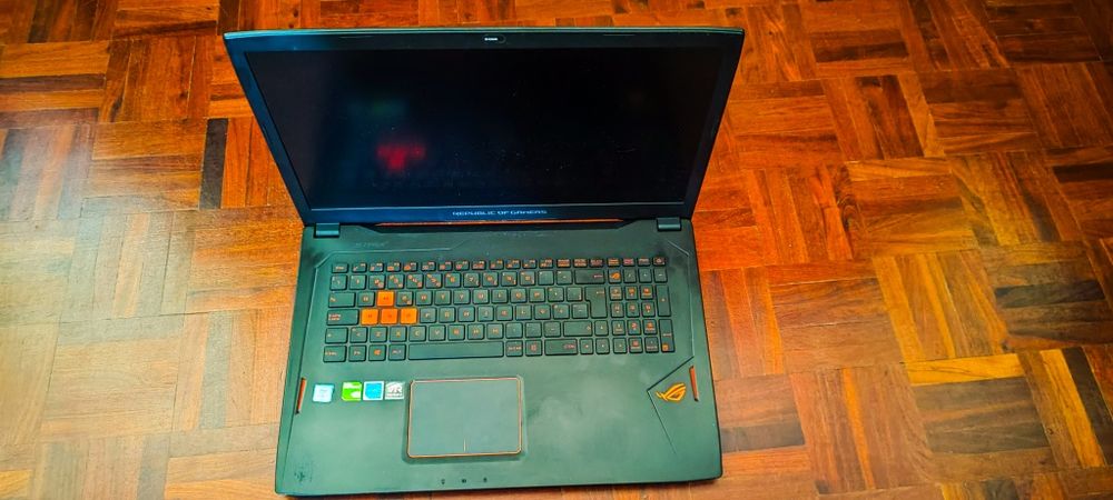 Asus ROG Strix GL702VM - Intel Core i7 - 16GB Ram - GTX 1060 6 GB