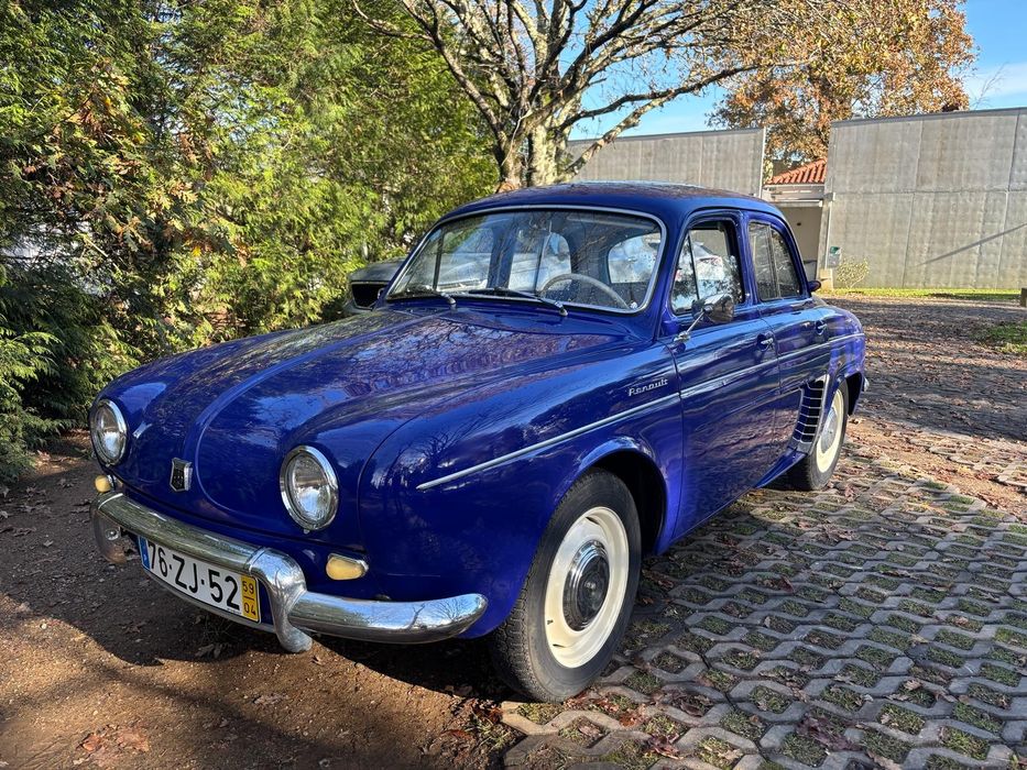 Renault dauphine