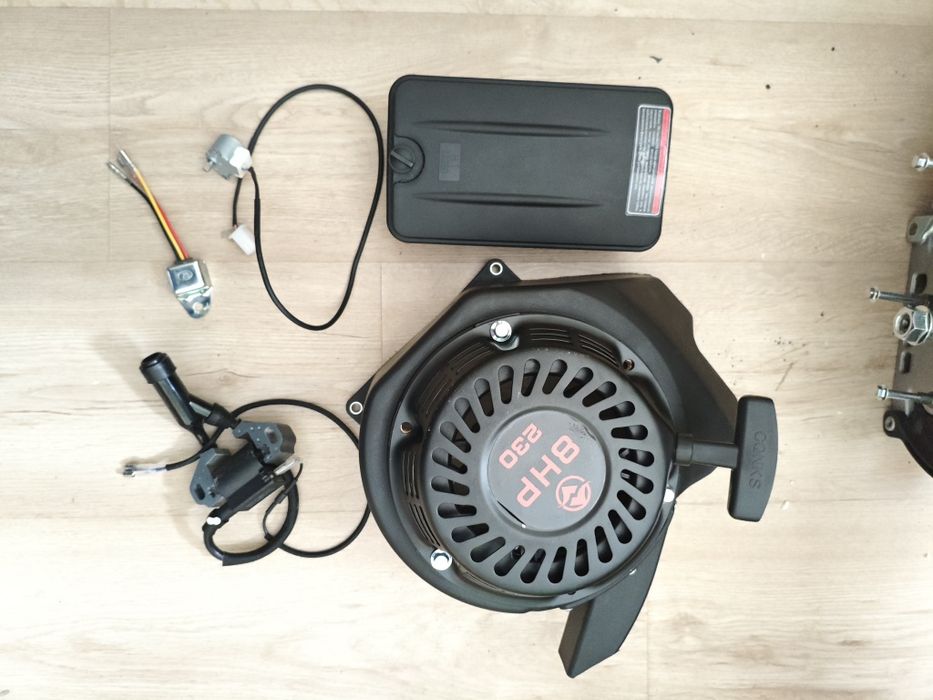 Генератор двигатель,  глушитель, карбюратор.