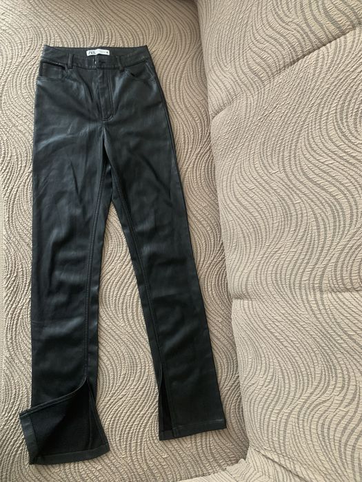 Брючки кожзам Zara разм 46