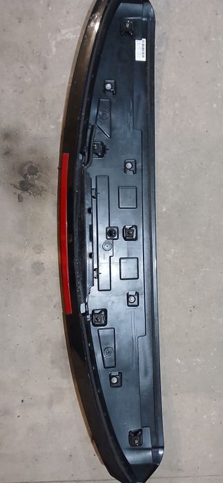 Спойлер кришки багажника Renault Clio III 2005-2012