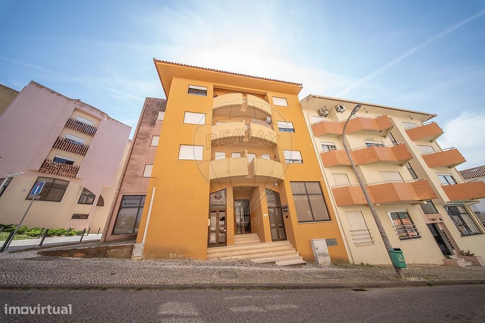 Apartamento T3 para venda — Torres Novas (São Pedro), Lapas E Ribeira Branca, Santarém