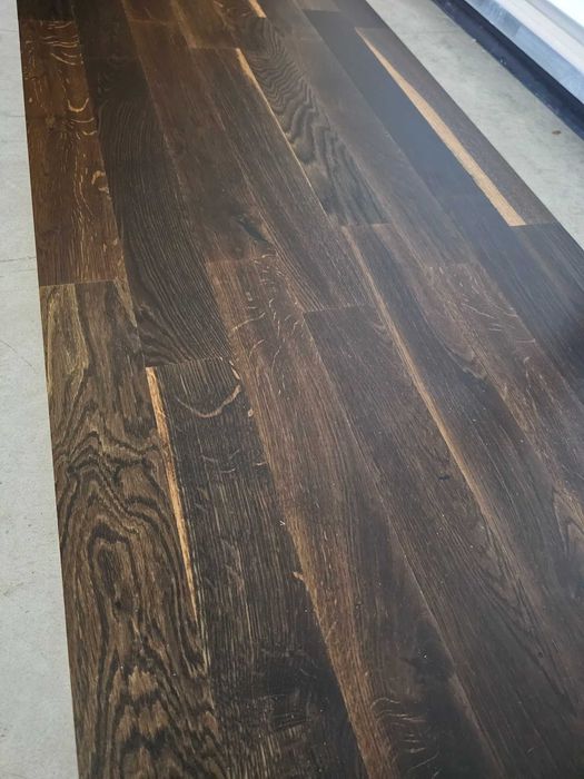 Parkiet dąb wędzony lakier (11x70x490) 120 m2