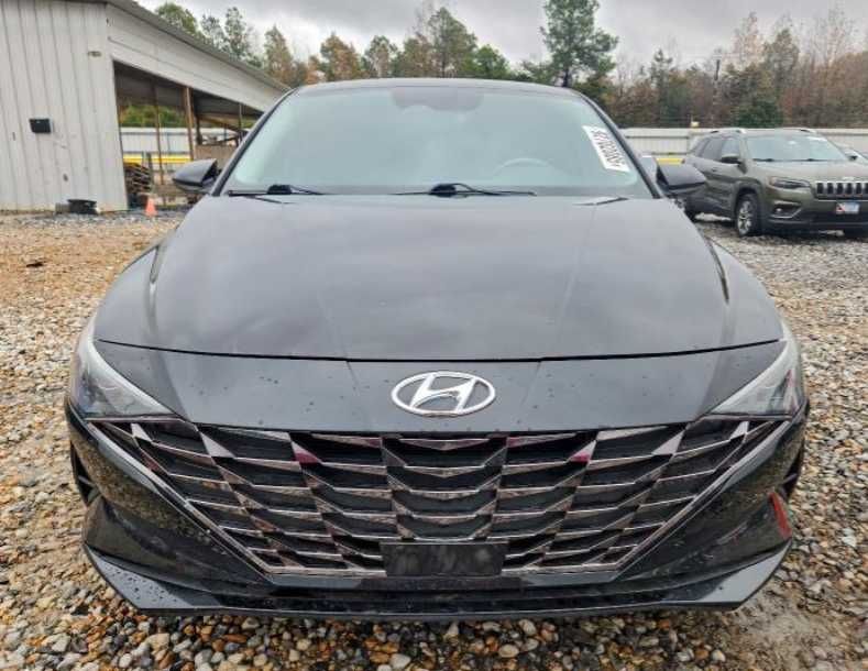 Розбірка, запчастини на Hyundai Elantra 2021+