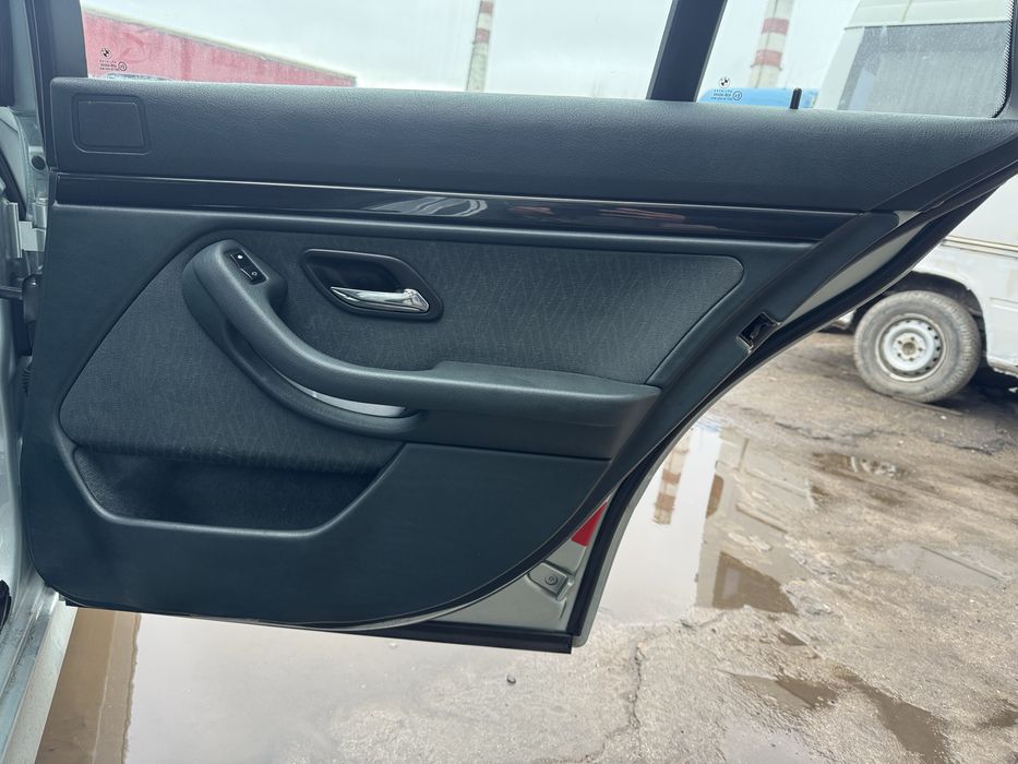 BMW E39 универсал