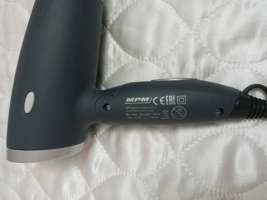 Продам складной дорожный фен. Производство Польша.