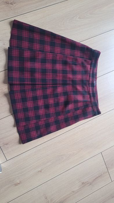 Spódniczka w  czarno czerwoną kratkę h&m 34