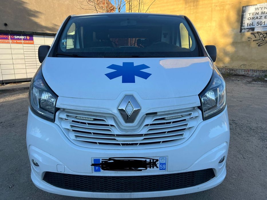 Renault TRAFIC  Karetka Ambulans Kompletny