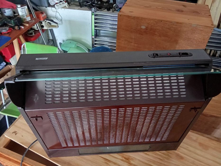 Vendo exaustor com pouco uso