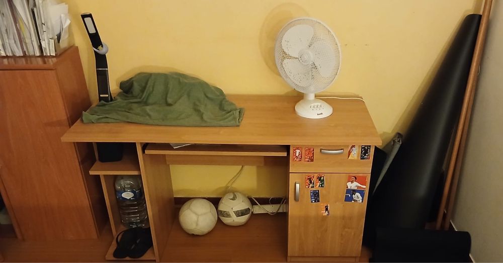 Secretaria/mesa de computador