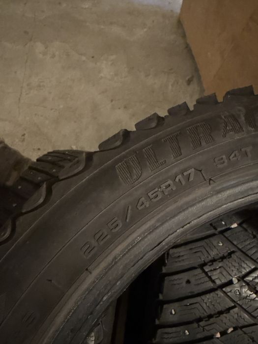 Opony zimowe Goodyear Ultragrip Ice Arctic - 225/45/17