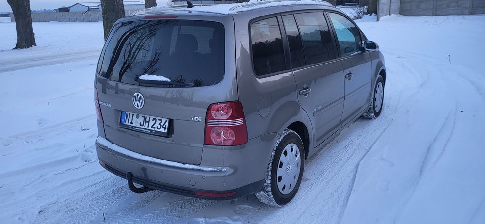 Volkswagen touran 1.9Tdi  Automat