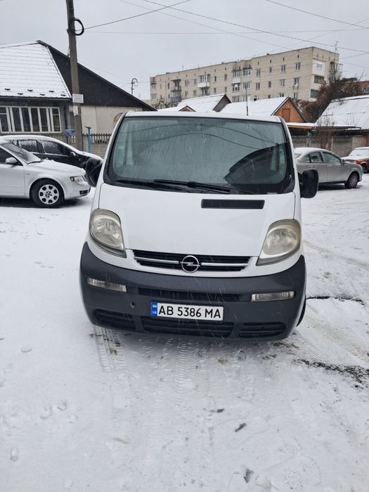 Продам опель віваро