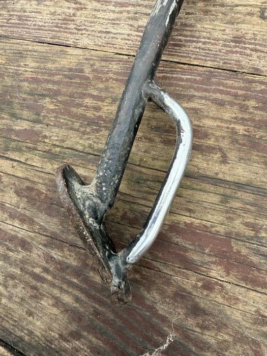 Боковая подножка на мопед