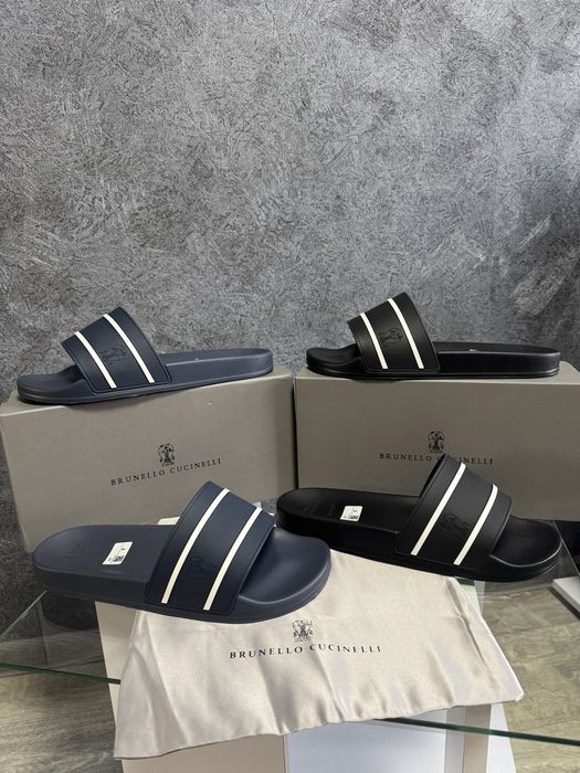 Тапочки шлепки loro piana louis vuitton burberry