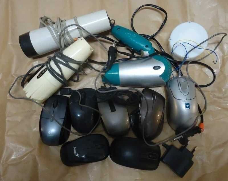 Telefon komórkowy SONY + Myszy 7szt