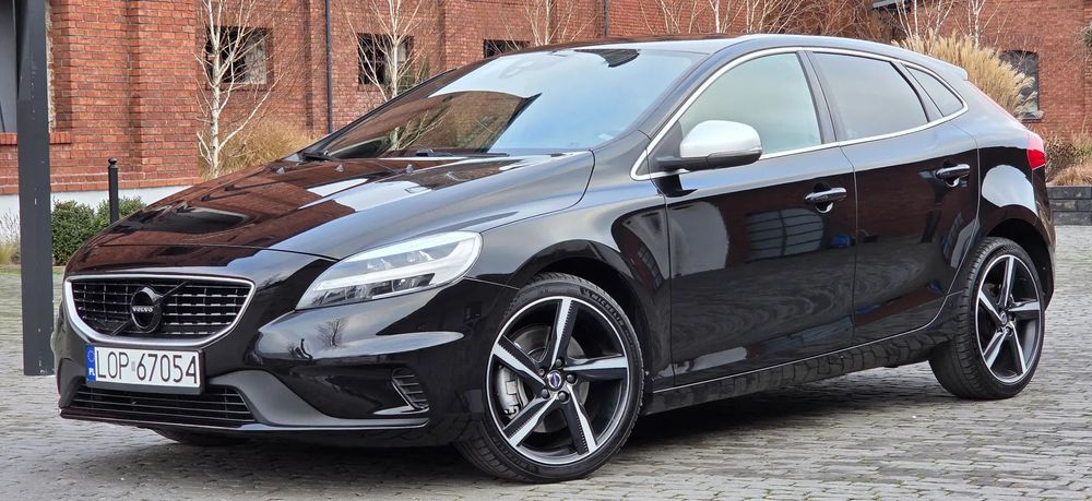Volvo V40 2.0 D3 R-Design LIFT piękne serwisowane