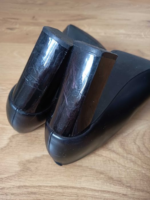 Czółenka damskie VICES na słupku 9,5 cm / rozmiar 41