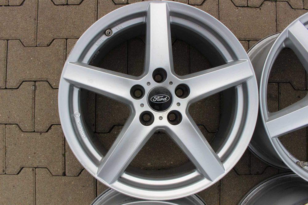 Felgi aluminiowe 17" Ford Kuga Galaxy Mondeo Volvo S60 S80 V40 V60 V70